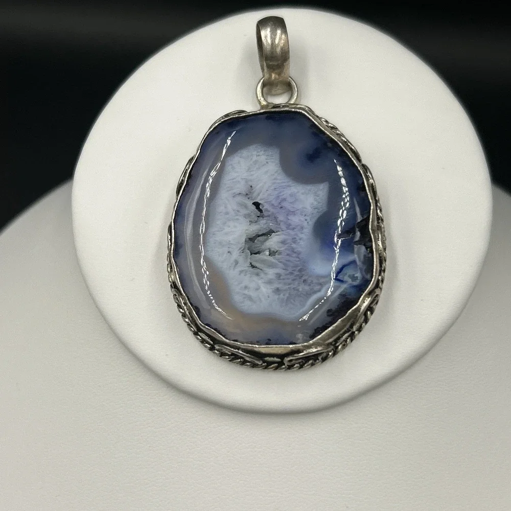Vintage Sterling‎ Silver Chunky Deep  Blue Druzy Quartz Pendant 2